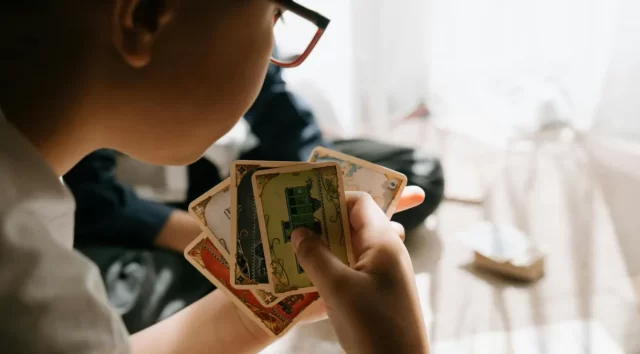 jogo-cartas-baralho-pexels-cottonbro-4691514