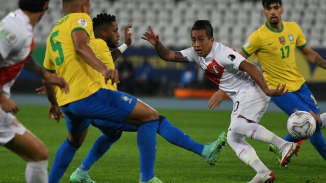 brasil-disputou-a-semi-final-da-copa-america-com-a-selecao-do-peru