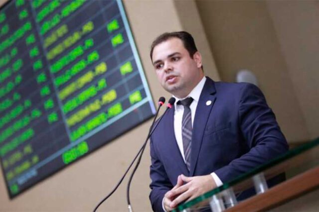 Deputado-Roberto-Cidade-apresentou-projeto-de-lei