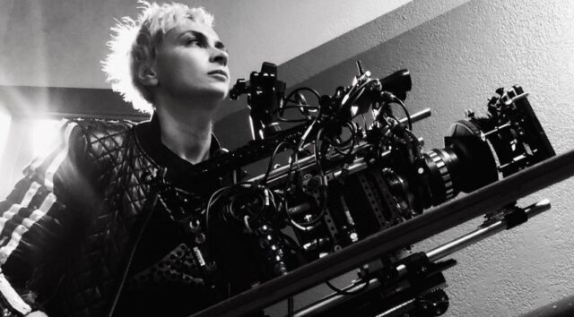 A-diretora-de-fotografia-Halyna-Hutchins-foi-morta-no-set-do-filme-_Rust_-na-quinta-feira-21