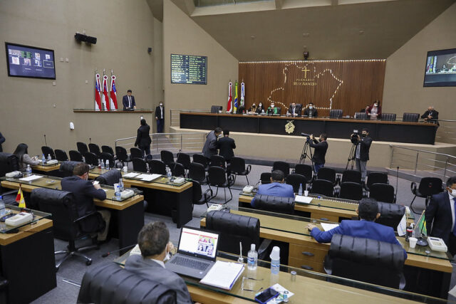 Plenario-Assembleia-emprestimo-bb