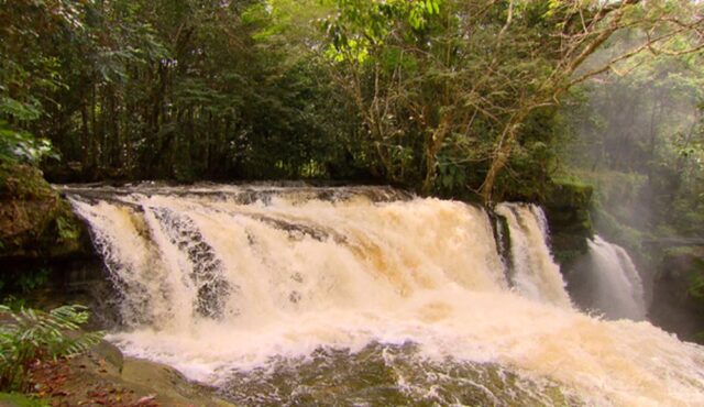 terra_da_gente_queda_dagua