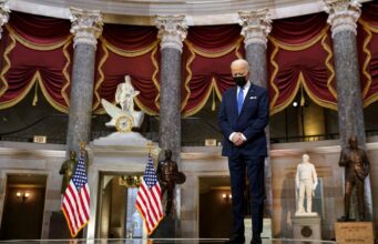 Biden chama Trump de perdedor, mentiroso e ameaça à democracia em aniversário de 1 ano do ataque ao Capitólio dos EUA