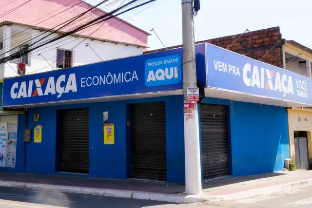 distribuidora-de-bebidas-usa-logomarca-da-caixa-economica-e-viraliza-na-internet-811995