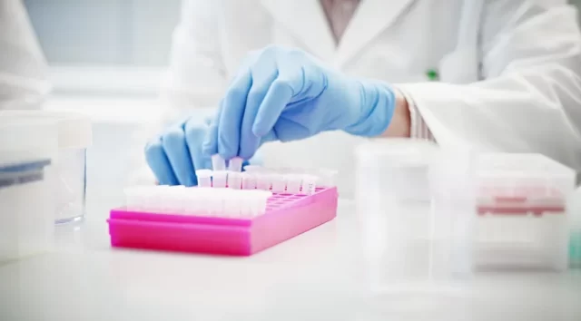 diagnostico-laboratorio-getty