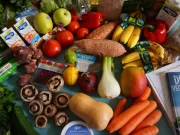 Pesquisa com gêmeos indica que dieta vegana melhora saúde do coração
