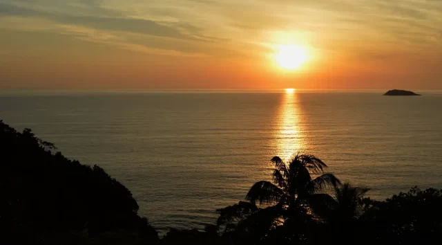 Praia-das-Toninhas-Ubatuba