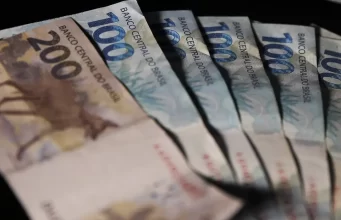 Dívidas de famílias atingem maior nível desde novembro de 2022: 78,8%