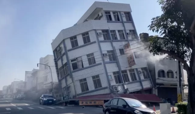 Predio-parcialmente-desabado-em-Hualien-leste-de-Taiwan-apos-terremoto-atingir-a-ilha-em-3-de-abril-de-2024-TVBS