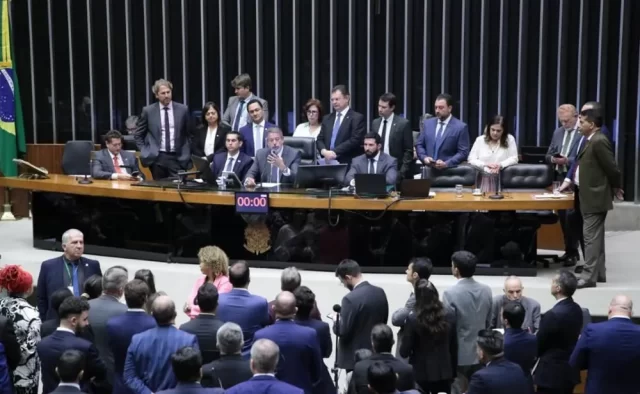 img20240611213013033MED (1) Com a aprovação da urgência, os deputados poderão analisar o texto diretamente no plenário 11/06/2024 - Mário Agra/Câmara dos Deputados