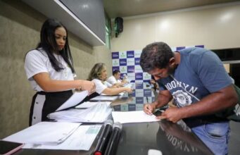 Mais de 10 mil pessoas são chamadas para obter CNH gratuita; confira lista