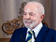 Sem citar Bolsonaro, Lula diz que Brasil deu “lição de democracia”