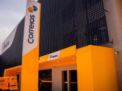 Correios avaliam demissão de 10 mil funcionários para ajustar contas