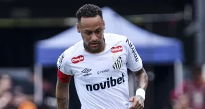 Justiça espanhola mantém absolvição de Neymar em caso sobre transferência
