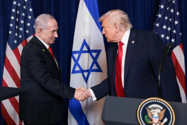 2026-02-12T105658Z_1_LYNXMPEM1B0NW_RTROPTP_4_ISRAEL-PALESTINIANS-TRUMP-NETANYAHU (1)