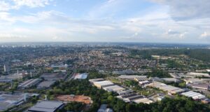 Manaus entra em ranking das cidades com maior crescimento de empregos no Brasil
