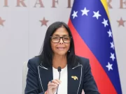Quase todos os chefes do governo de La Guaira morreram, diz Delcy Rodríguez
