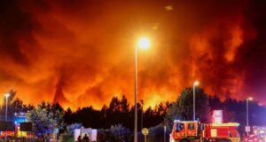 Incêndios florestais fazem mais de 10 mil pessoas serem retiradas na França