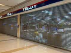 Casas Bahia demite 3 mil funcionários e fecha quase 300 lojas em agosto; entenda