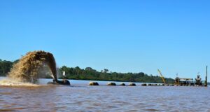 Seca no Amazonas: 4 trechos de rios terão dragagem para evitar problemas na navegação
