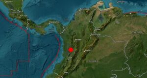 Vídeos mostram objetos balançando em Manaus após terremoto na Colômbia