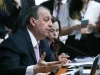 Relator da CCJ do Senado vota a favor da PEC do fim da escala 6×1