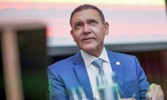 2026-10-04t173957z_1_lynxmpem930hy_rtroptp_4_brazil-election