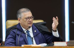 Dino expõe relatório com ameaça de assassinato contra ministros do STF